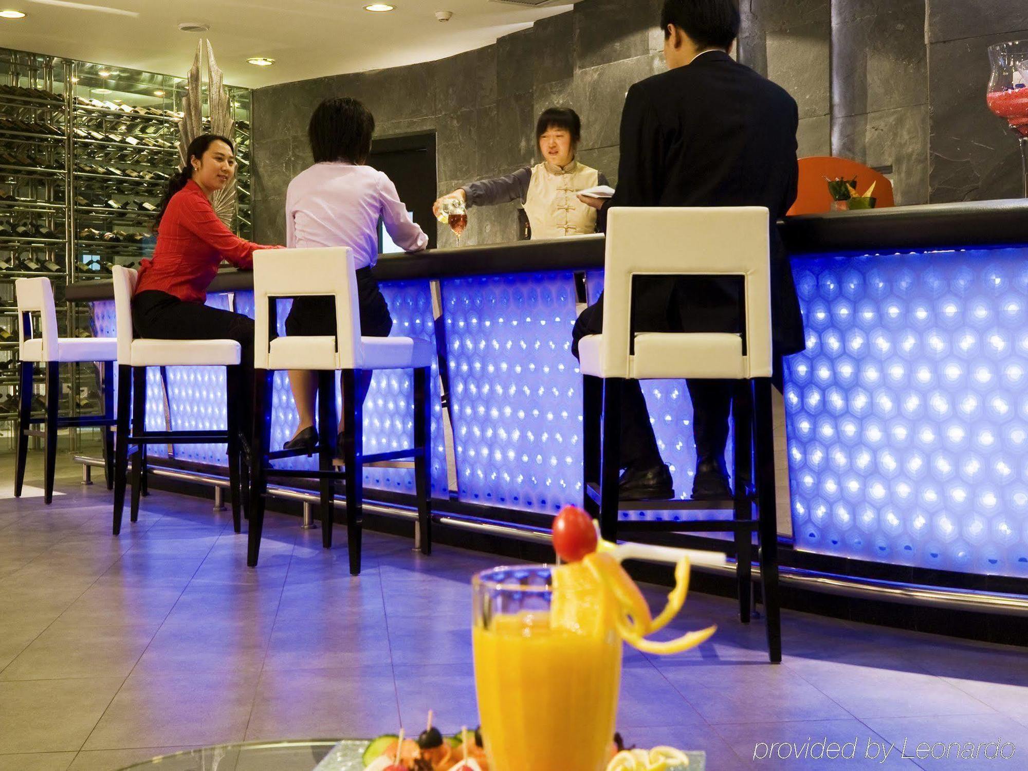 Novotel Beijing Sanyuan Exterior foto